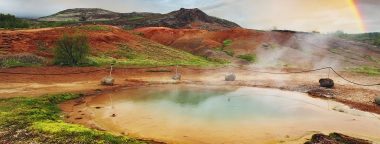 Geyser Strokkur, site de Geysir, Islande