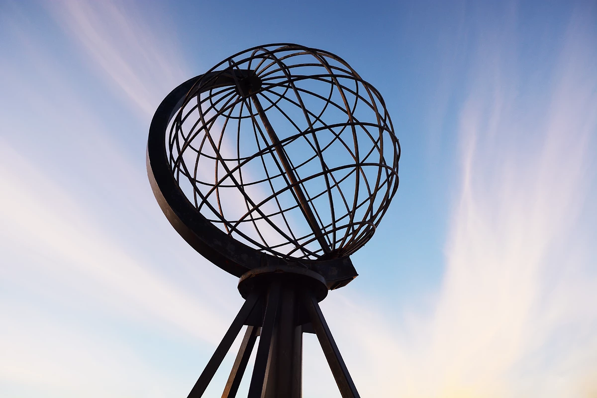 Globe en métal du cap Nord, Norvège
